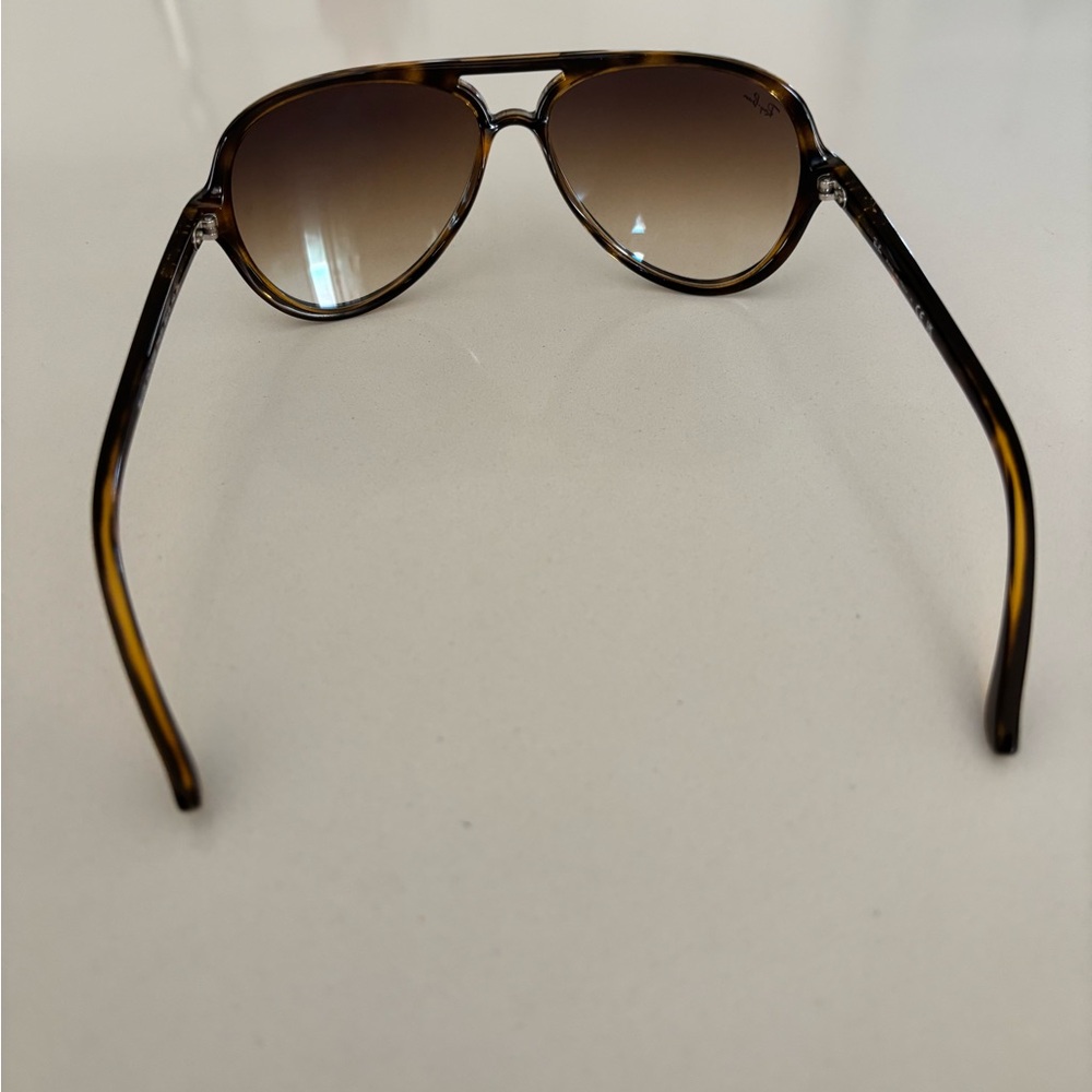 Ray-Ban Brown Gradient Aviator Sunglasses - Picture 4 of 5